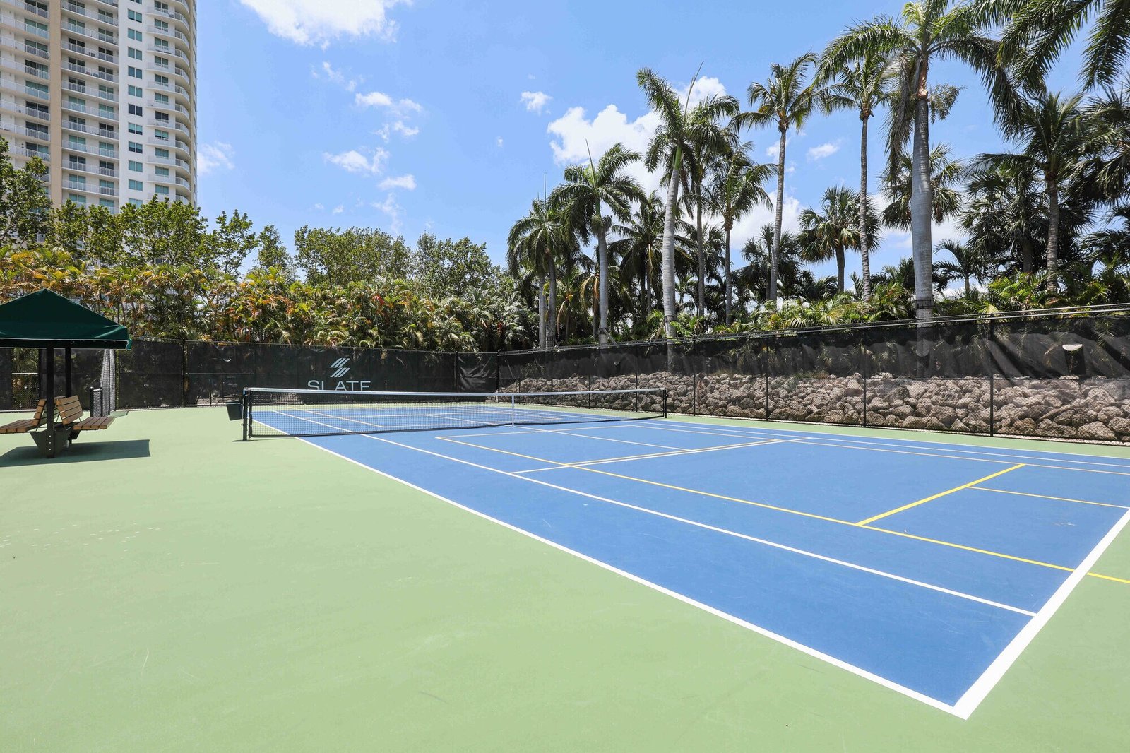 mondrian-hallandale-beach-residences-hallandale-beach-fl-building-photo (3)